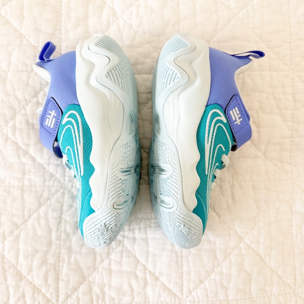 NEW Nike Kids Giannis Immortality 4 Turquoise 10 NWOT - Picture 3 of 8